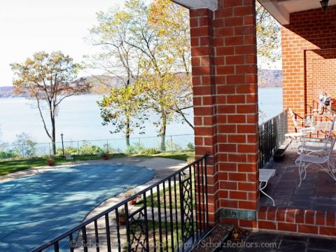 The pool during winter.